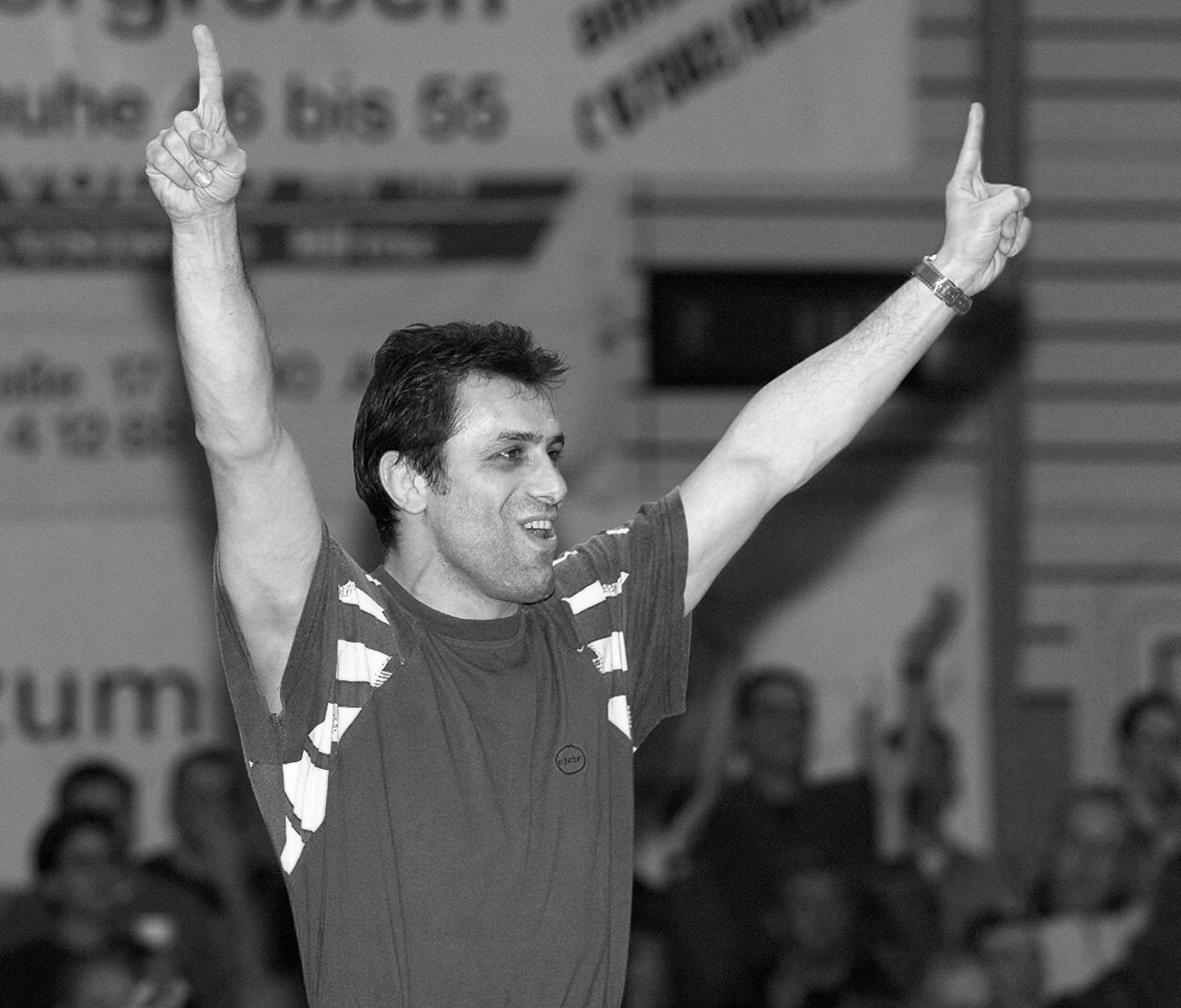 Ahmet Cakici-sw